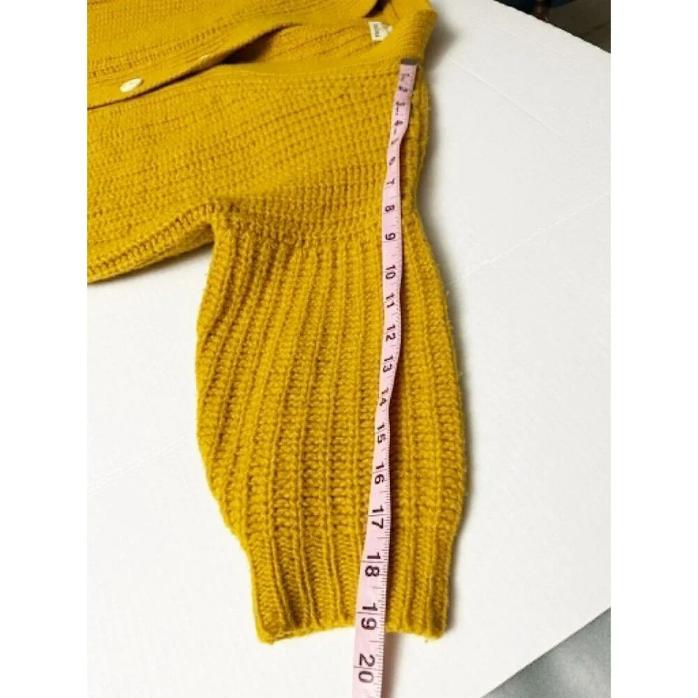babaa Cardigan No. 19 Mini in the shade Ochre 100% Eco Wool OS One Size Gold Hue